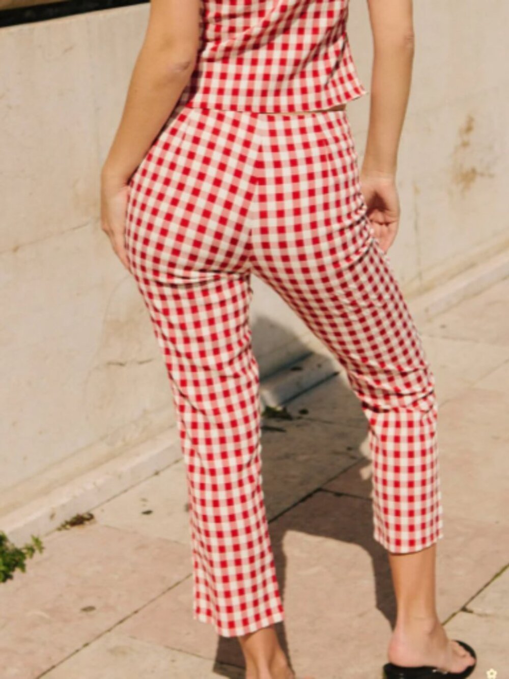 Kristin Pant Lisa Says Gah Cherry Gingham - Picture 2 of 6